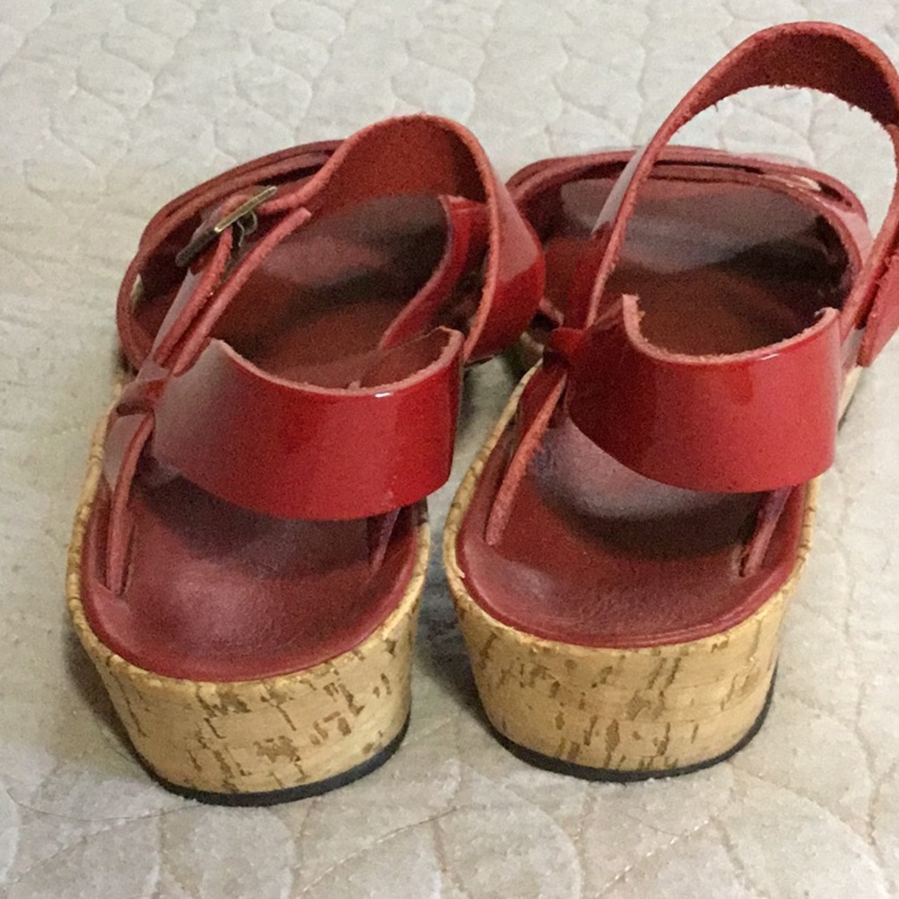 Kork-Ease Red patent leather sandals